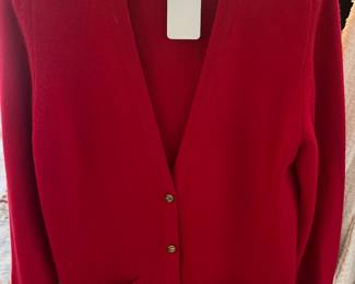 C H A N E L 100% Cashmere Made in Scotland size 40 (8) 