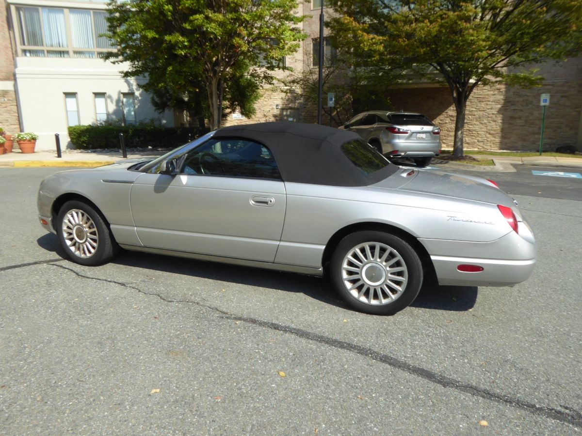 2005 50th anniversary Edition Ford Thunderbird Convertible with Hard Top   24,000 miles