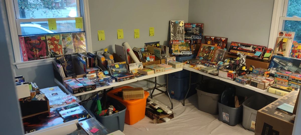 Anime/Manga Books and Toys