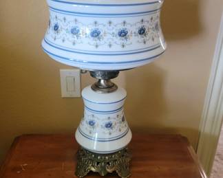 Large Abigail Adams Hurricane Lamp, Vintage Quoizel Lamp, Milk Glass Brown Blue Floral Hurricane Lamp, 14" Milk Glass Shade, GWTW Table Lamp