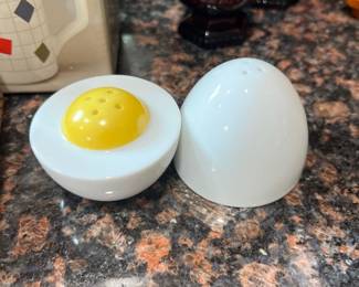 Avon Hard boiled egg salt and pepper shakers