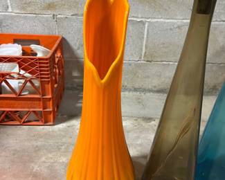LE Smith Bittersweet Orange Swung Glass Vase / Mid Century Art   