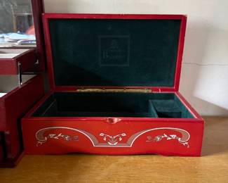 vintage princess marcella borghese wooden musical jewelry box 