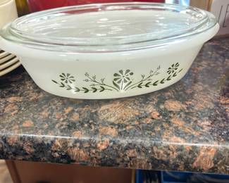 Glasbake Casserole Dish with Lid 