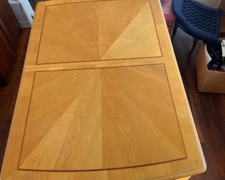 oak dining table 