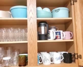 EVERYDAY KITCHEN GLASSES AND MUGS