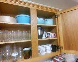 EVERYDAY KITCHEN GLASSES AND MUGS