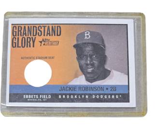 Grandstand Glory Jackie Robinson Topps Heritage 2001 