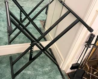 416 Folding X Keyboard Standmin