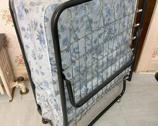 416 Folding Twin Cotmin