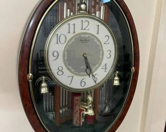 416 Small World Musical Clockmin