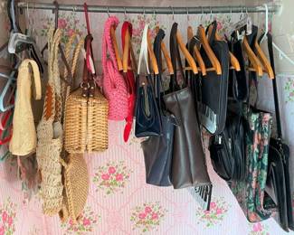 416 Purse Samplermin