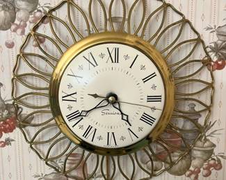 416 Sessions Vintage Electric Wall Clock min