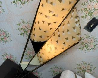 416 Vintage Geometric Sculptural Lamp Detailmin