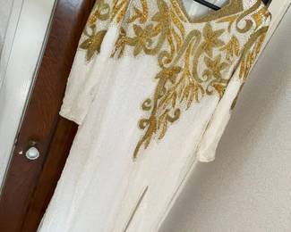 416 Vintage Beaded Detail min