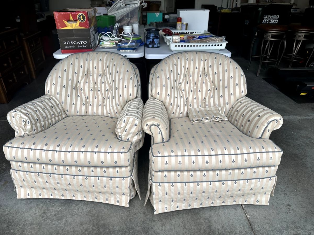 Fall Estate Sale Vintage items and more! starts on 10/3/2024