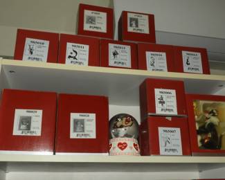 Goebel WB Looney Tunes Classic Collection Hand Crafted in Fine Porcelain: Ornaments, Figurines, and Water Globes. New in Box.