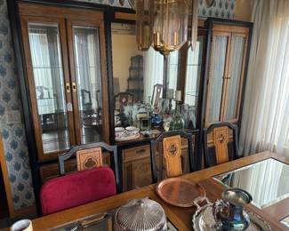 Thomasville china cabinet