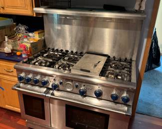 Thermador professional oven