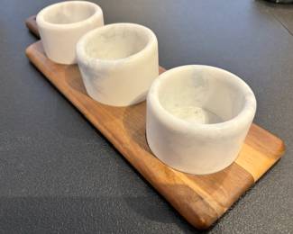 Marble/ wood 4 piece serving set 