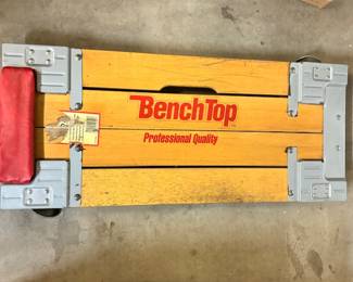 Benchtop dolly 