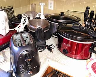 Electric kitchen items 