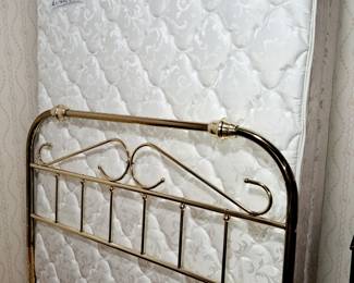 Bedroom furniture and related items. Queen 3 pcs. set