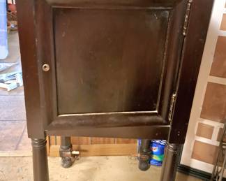 Cool vintage safe w/ combination lock.