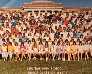 1987 Central High School class picture 