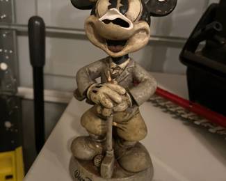 mickey mouse golf figure walt disney world golf bobble head golfter 8"