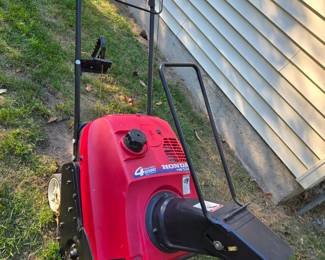 snow blower in excellent condition