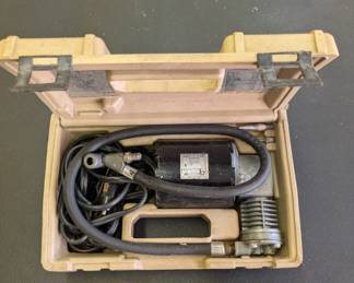 Portable air compressor