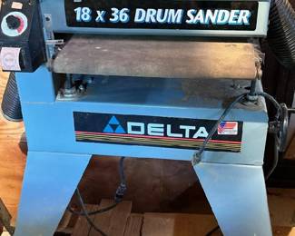 Delta drum sander