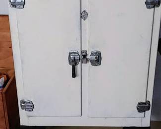 Antique Ward ice box totally complete