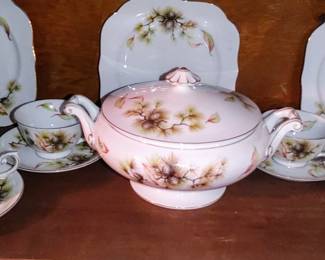Vintage Kyoto Pines China set