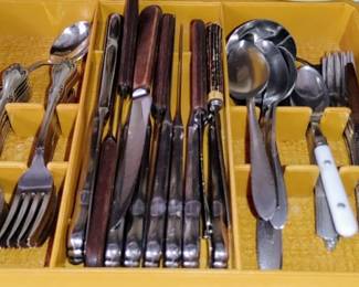 Stainless steel flatware