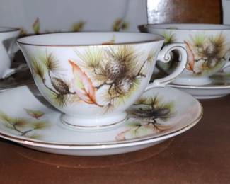 Vintage Kyoto Pines China set
