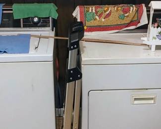 , washing machine and dryer better pictures to post