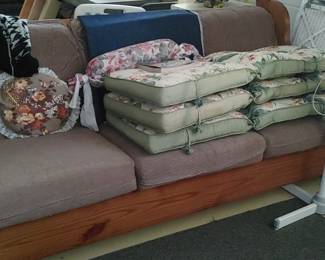 Beautiful Pond sofa with thick cushions