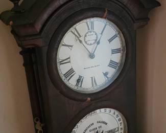 antique mantel clock