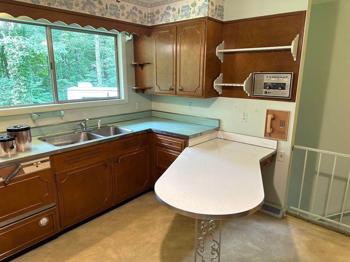 Vintage 1950’s original kitchen cabinet and counters - EVERYTHING is for sale 