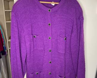 Chaus Women vintage sweater