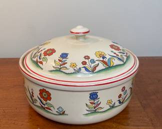 Halls Kitchenware Meadow Flower casserole dish 