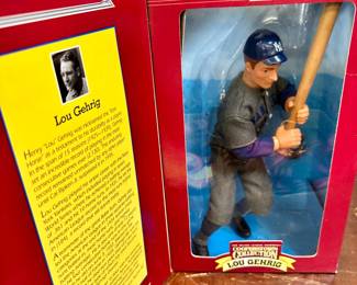 Starting Lineup Lou Gehrig Figure