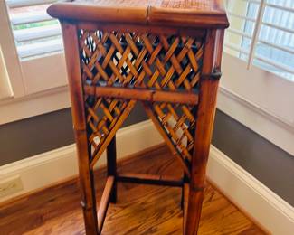 Wicker plant stand