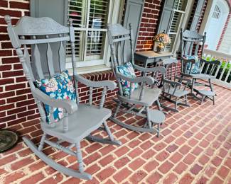 Patio rocker set