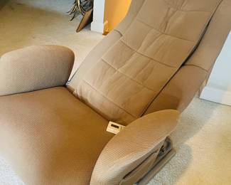 Panasonic massaging reclining chair with remote