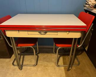 MCM Red/White Table