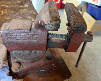 Vintage Swivel Vise