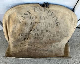 Vintage Grass Catcher